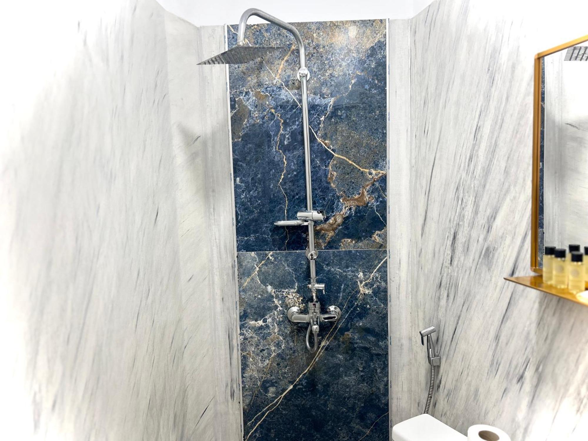 Tirana Square Hotel Eksteriør bilde